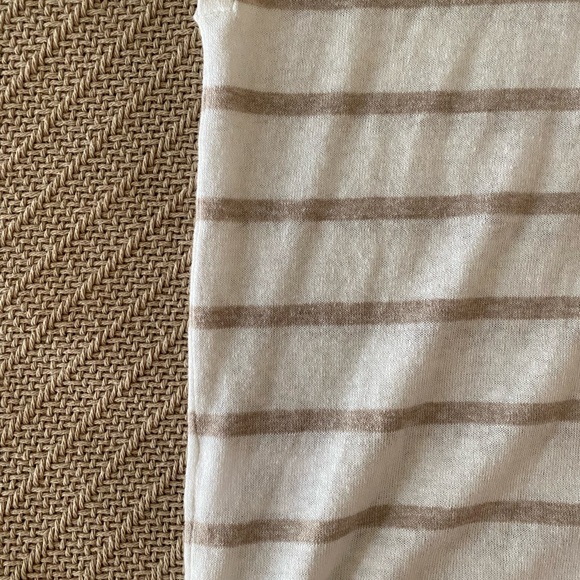 Lilla P stripe split neck tunic sweater - M/L - NWT - color: Linen Stripe - Picture 10 of 10